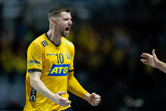 Niclas Ekberg of Sweden celebrates