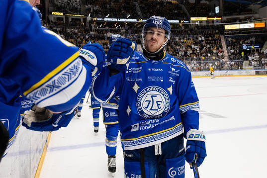 Bläddra bland fler bilder av Ishockey, SHL, HV71 - Leksand