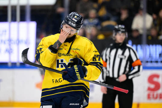 HV71s Oliwer Kaski deppar