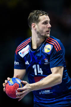 Kentin Mahe of France
