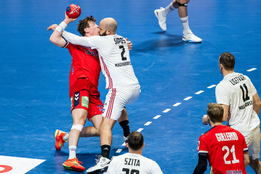 Gøran Johannessen of Norway and Adrian Sipos of Hungary
