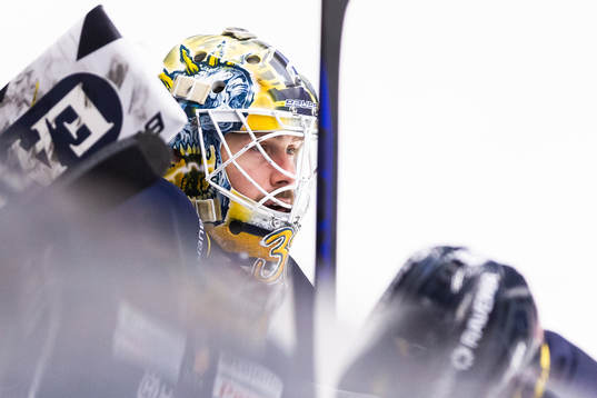 HV71s målvakt Joni Ortio
