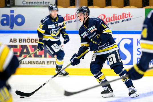 HV71s Egor Polin innan ishockeymatchen i SHL mellan HV71