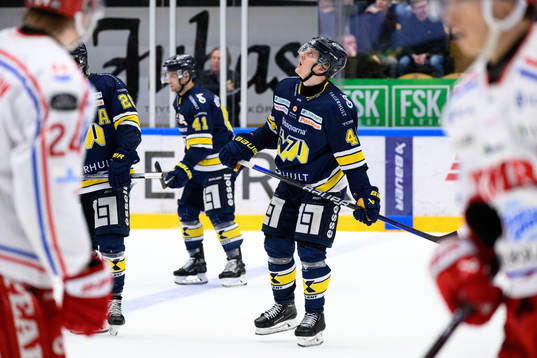 HV71s Emil Andrae deppar