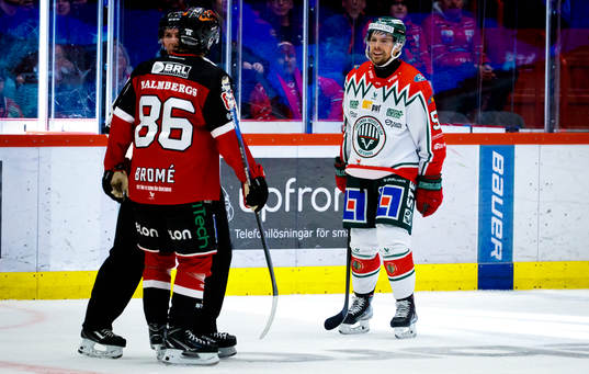 Örebros Mathias Bromé och Frölundas Mats Rosseli Olsen