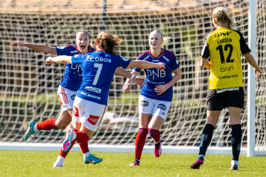 Vålerengas Stine Nybø Brekken jublar