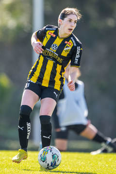 Häckens Clarissa Larisey