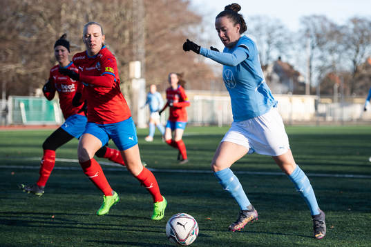 Helsingborgs Johanna Andersson och Malmö FFs Anna Plantin