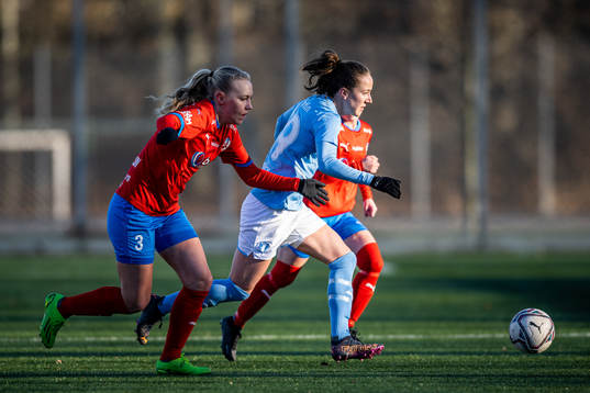 Helsingborgs Johanna Andersson och Malmö FFs Anna Plantin