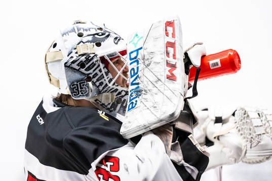 Malmö Redhawks målvakt Adam Werner