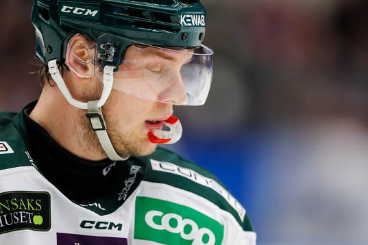 Färjestads Victor Ejdsell deppar
