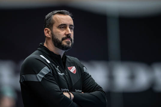 Lugis tränare Nemanja Milosevic