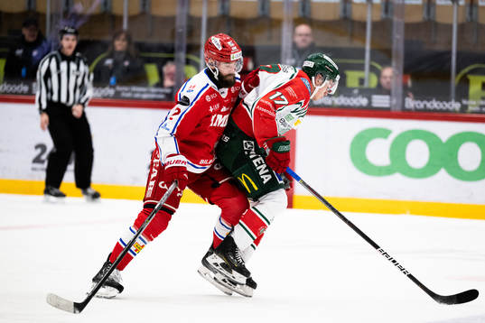 Timrås Per Svensson och Frölundas Isac Born