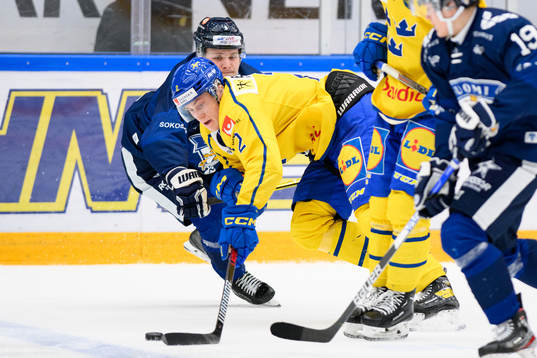 Rasmus Larsson of Sweden
