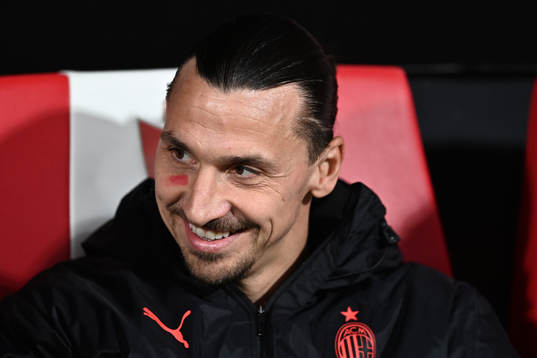 Bläddra bland fler bilder av Football, Serie A, Monza - Milan