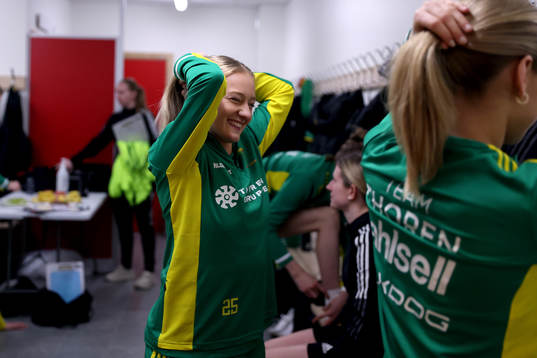 Thorengruppens Moa Johansson innan innebandymatchen i