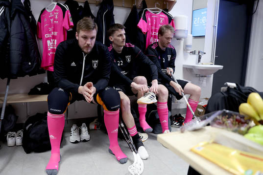 Faluns målvakt Johan Rehn, Lagkapten Emil Johansson och