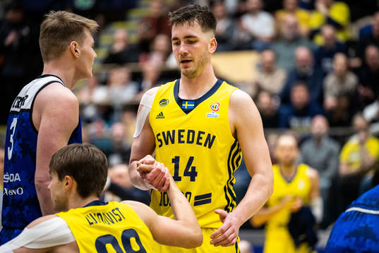 Alexander Lindqvist of Sweden