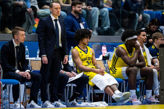 Elliot Cadeau of Sweden looks dejected