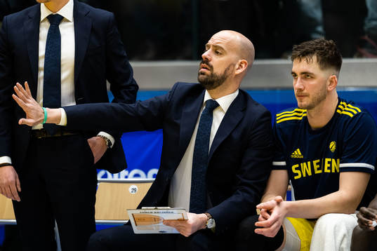 Head coach Boris Balibrea of Sweden