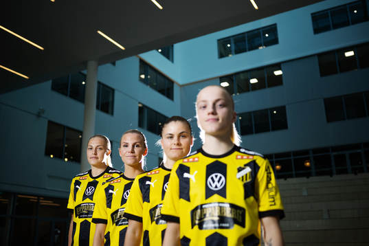 Elma Junttila Nelhage, Josefin Rybrink, Hanna Wijk och Anna
