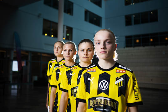 Elma Junttila Nelhage, Josefin Rybrink, Hanna Wijk och Anna