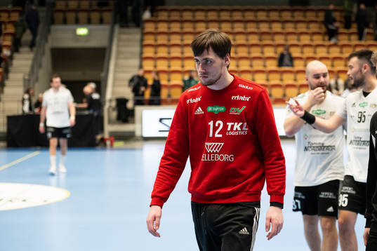 OV Helsingborgs målvakt Markus Jönsson  deppar