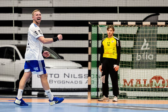 Ystad IFs Anton Månsson jublar