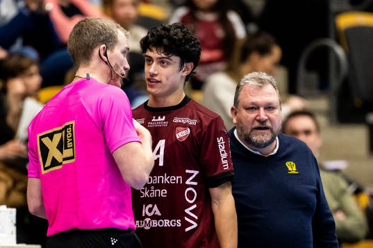 Domare Charlie Yvander, Lugis Casper Käll och delegat