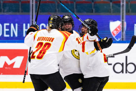 Brynäs Anna Meixner jublar med Jenny Antonsson