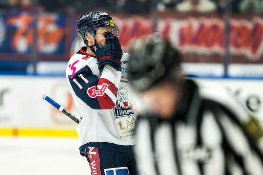 Linköpings Henrik Törnqvist deppar