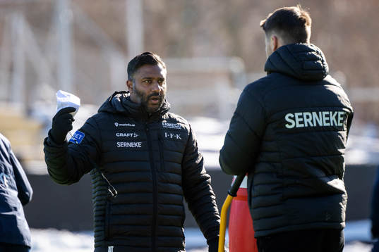 Tillfälliga huvudtränaren Alexander Tengryd
