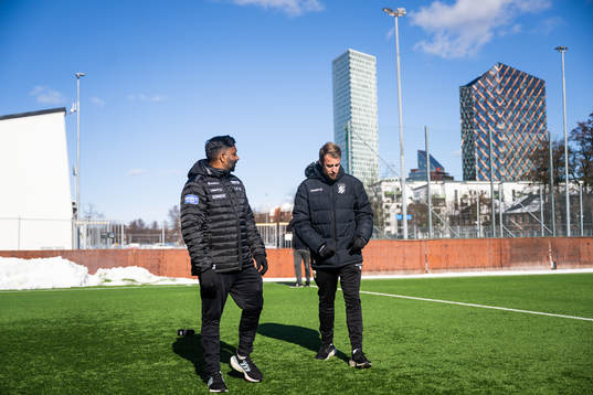 Tillfälliga huvudtränarna Alexander Tengryd och William