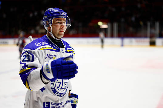 Leksands Mikael Ruohomaa jublar