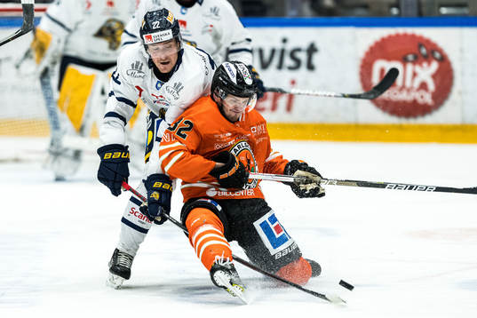 Karlskronas Sebastian Sundlöv och Visby Romas Olle