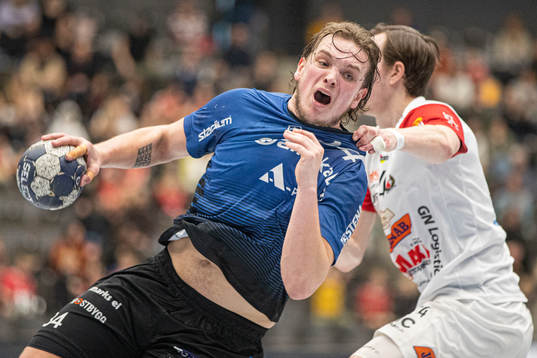 Amos Anders Forsell Schefvert och DrottsAlec Morton