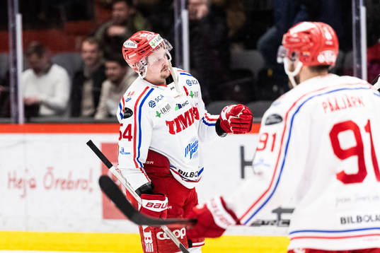 Timrås Jonathan Dahlén jublar