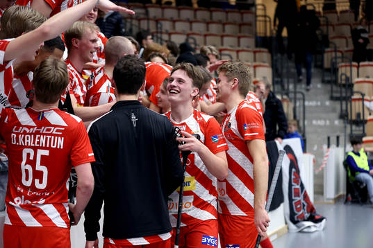 Pixboklacken tackar spelarna