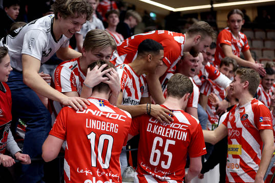 Pixboklacken tackar spelarna