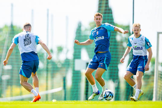 Ola Solbakken and Andreas Hanche-Olsen of the Norwegian