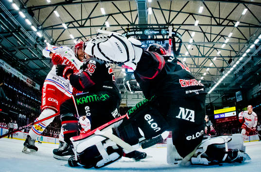 Örebros målvakt Jhonas Enroth