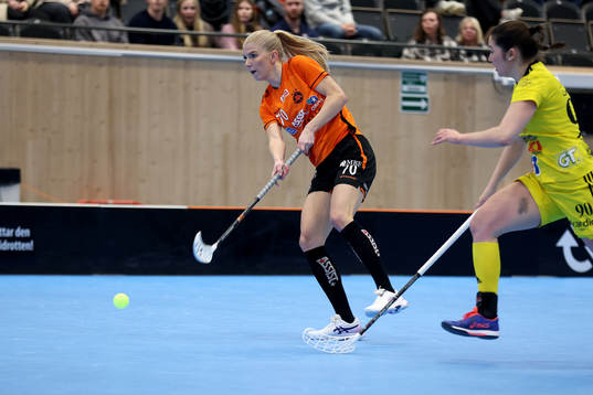 Rönbys Jonna Sjöberg kvitterar till 1-1
