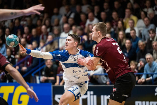 Redbergslids Oskar Joelsson och Lugis Måns Simonsson