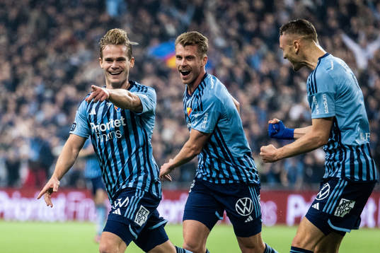 Bläddra bland fler bilder av Fotboll, Allsvenskan, Djurgården - Brommapojkarna