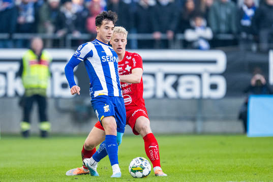 IFK Göteborgs Hussein Carneil och Värnamos Victor Larsson