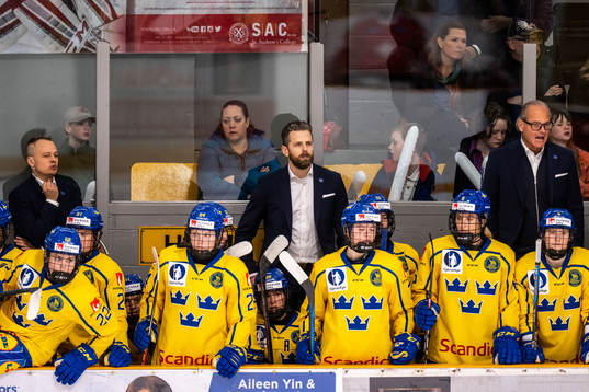 Assistant coach Andreas Karlsson, head coach Ulf Lundberg