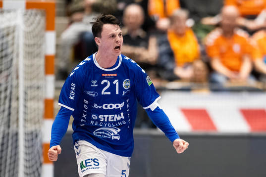 Aranäs Philip Jonsson jublar