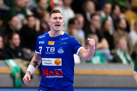 Alingsås Mathias Pedersen jublar