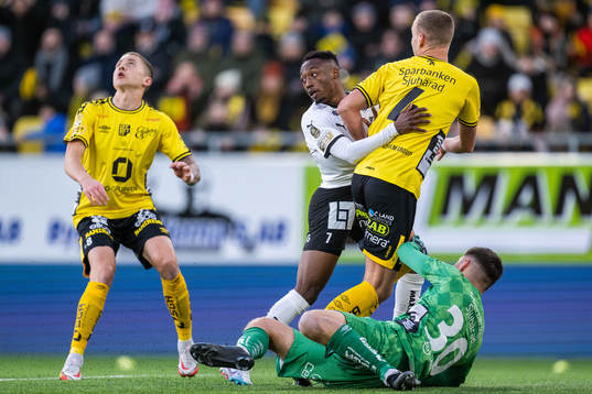 Häckens Benie Adama Traore