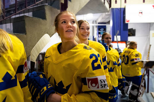 Ebba Hedqvist of the Swedish women's national ice hockey